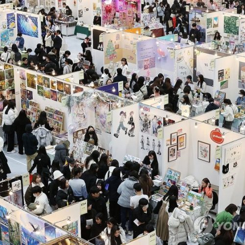 2025 서울일러스트레이션페어 V.19 – 수채화 스케치북 비교·체험은 여기에서