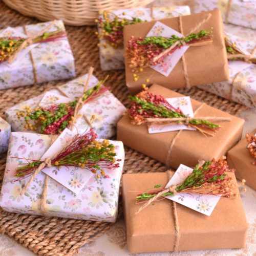 2025 연말선물 미술·화방용품 추천 가이드 – 수채화, 색연필, 브러쉬, 오일파스텔 등